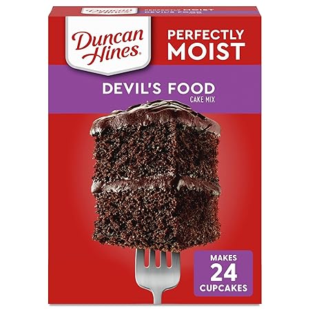 Duncan Hines Devil's Food Cake Mix, Halloween Baking, 15.25 oz.