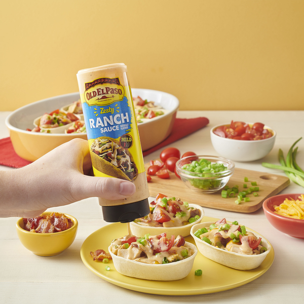 Old El Paso Taco Sauce Zesty Ranch Sauce Squeeze Bottle