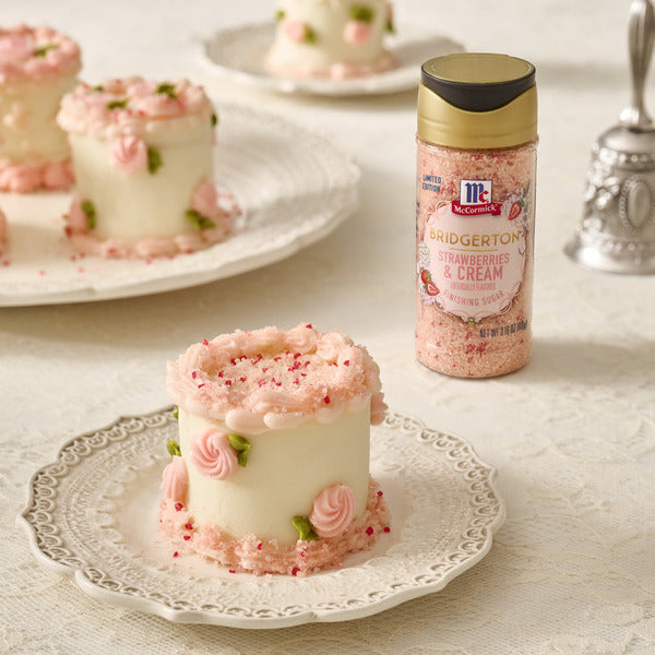 McCormick Strawberries & Cream Finishing Sugar
