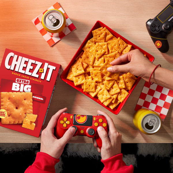 Cheez-It Extra Big Cheese Crackers, Baked Snack Crackers, 11.7 oz