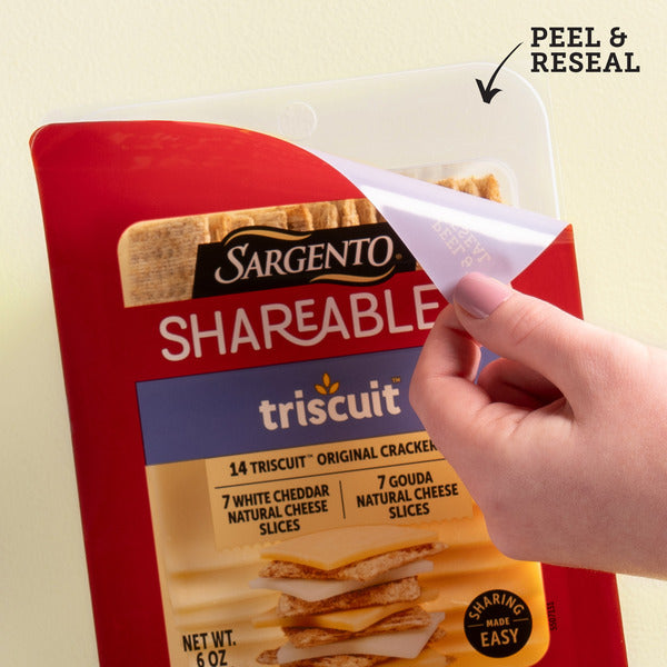 Sargento Shareables Natural White Cheddar & Gouda Sliced Cheese with Triscuit® Original Crackers Cheese Tray